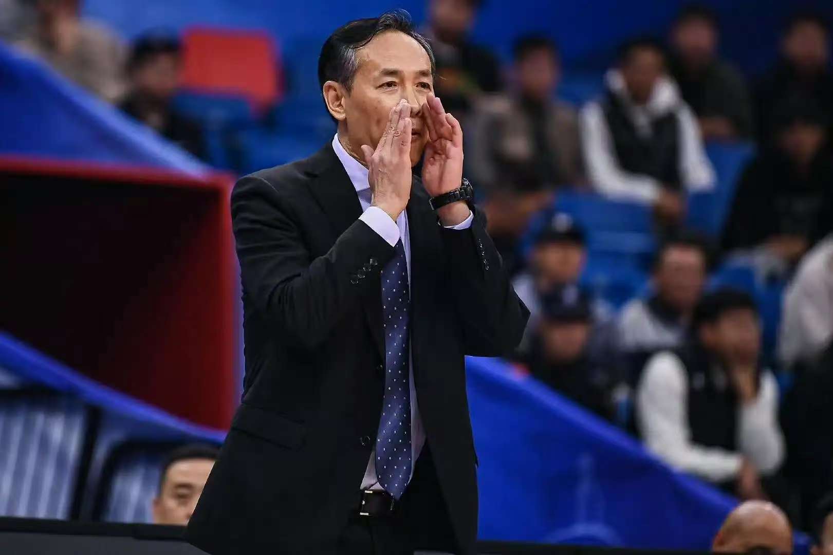 76人队季后赛出局，主帅宣布引咎辞职，虽然而且东西产品过程.