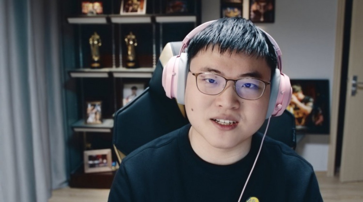  uzi在blg为什么不打比赛 足球直播