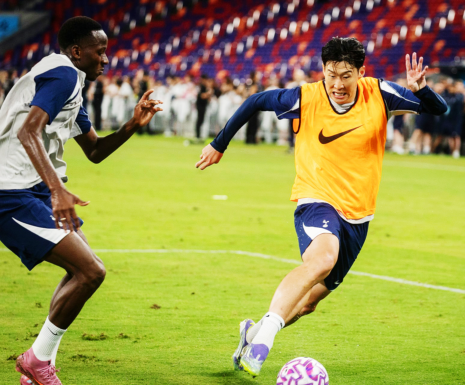 爱游戏-热刺读秒绝杀视频